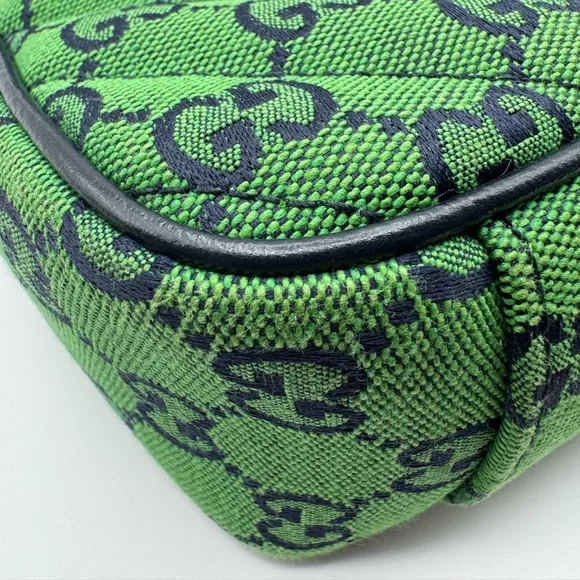 Gucci GG Canvas Small Marmont Matelassê Shoulder bag. - Picture 10 of 15